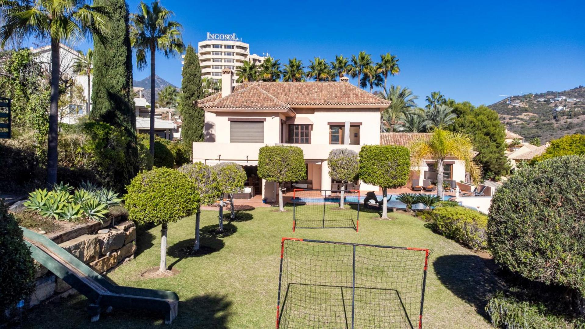 מארבלה Luxury Villa Robledal By Mabiente - Views Of The Sea And The Golf Course מראה חיצוני תמונה