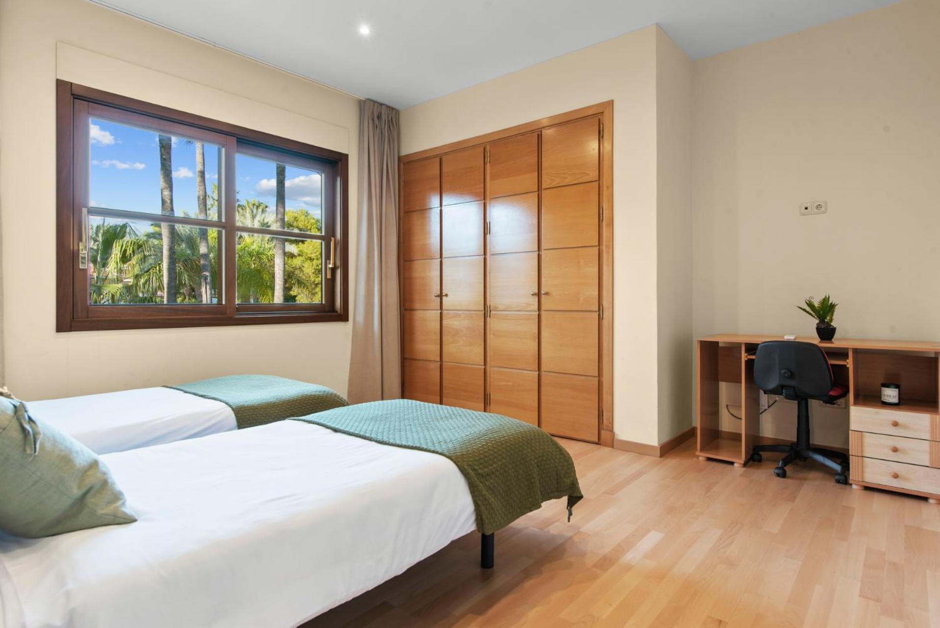 מארבלה Luxury Villa Robledal By Mabiente - Views Of The Sea And The Golf Course מראה חיצוני תמונה