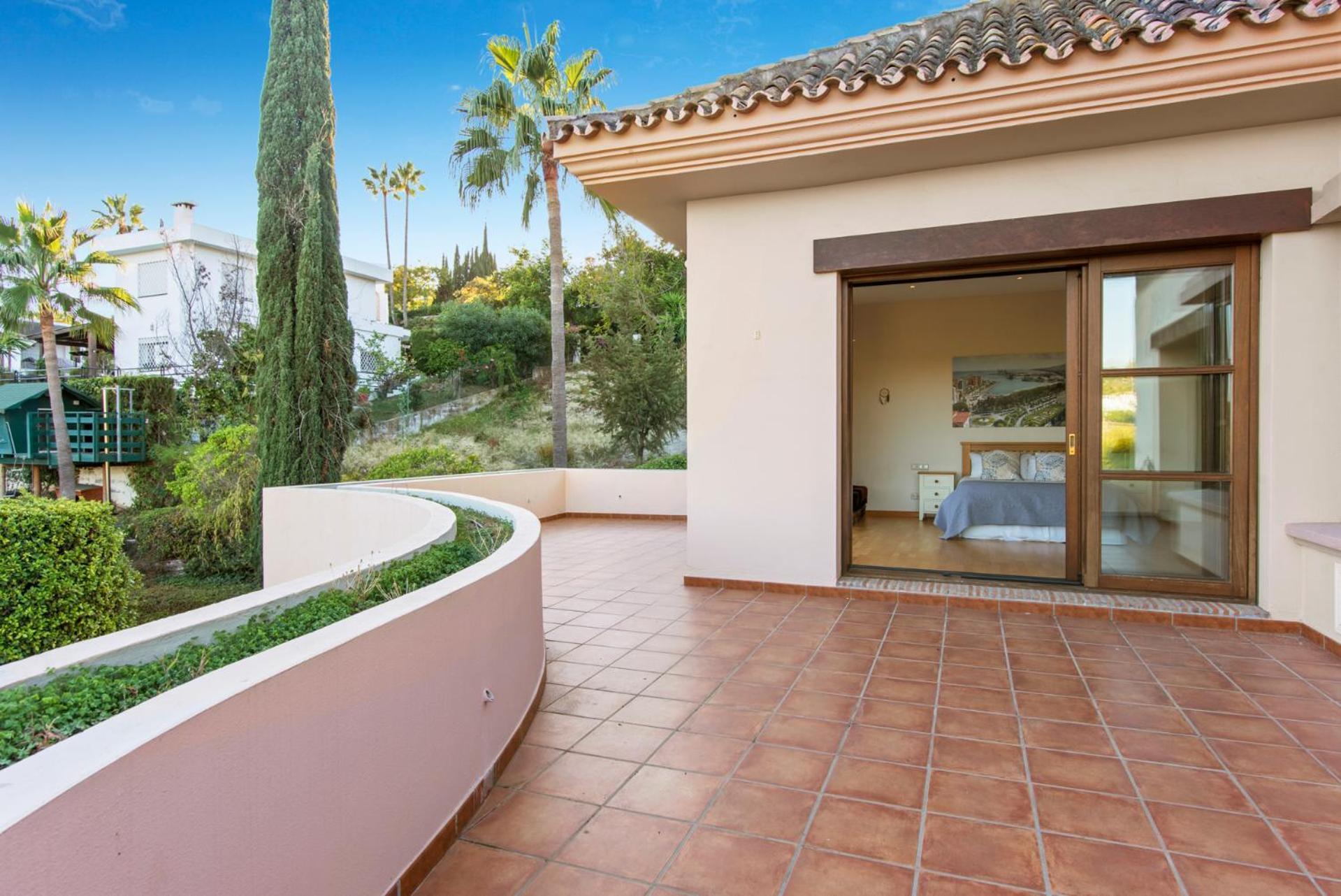 מארבלה Luxury Villa Robledal By Mabiente - Views Of The Sea And The Golf Course מראה חיצוני תמונה
