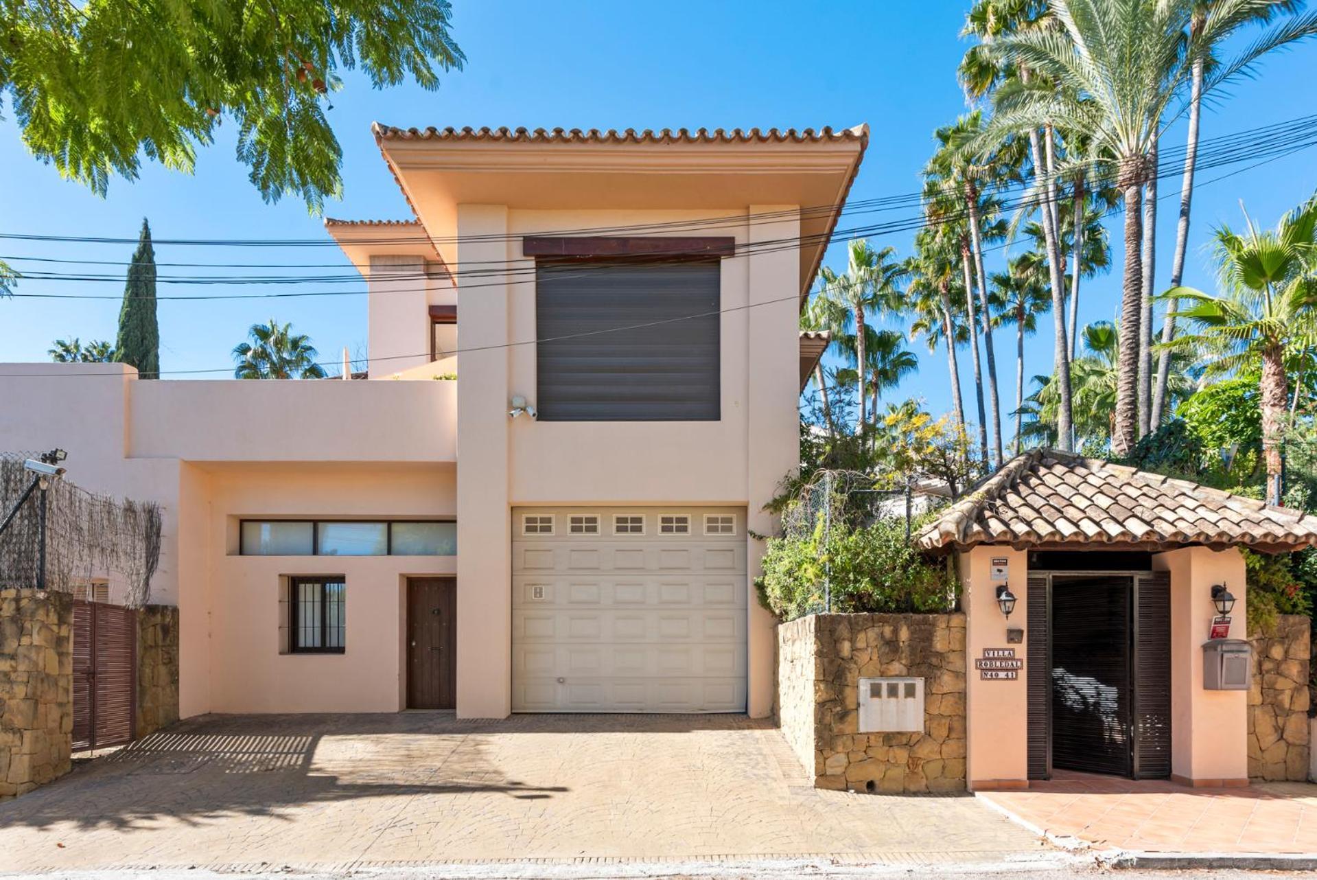 מארבלה Luxury Villa Robledal By Mabiente - Views Of The Sea And The Golf Course מראה חיצוני תמונה