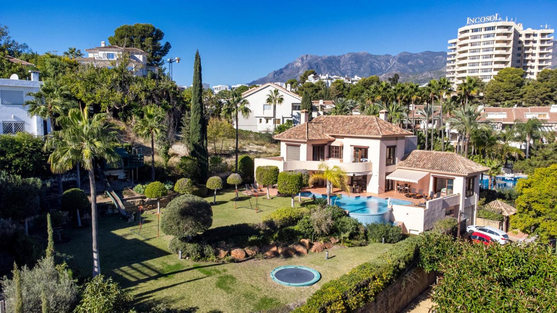 מארבלה Luxury Villa Robledal By Mabiente - Views Of The Sea And The Golf Course מראה חיצוני תמונה